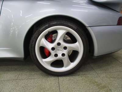 1995 Porsche 911 thumbnail 16