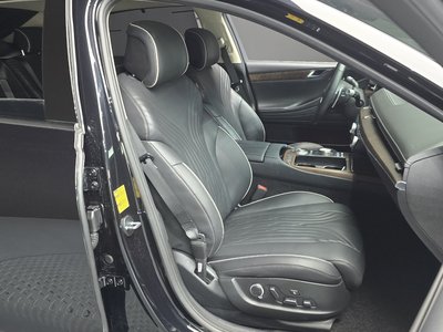 2023 Genesis G80 (RG3) thumbnail 17