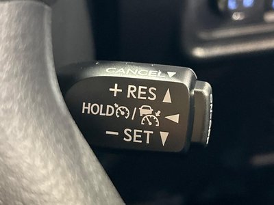 TOYOTA LAND CRUISER - 5