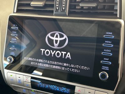 TOYOTA LAND CRUISER - 4