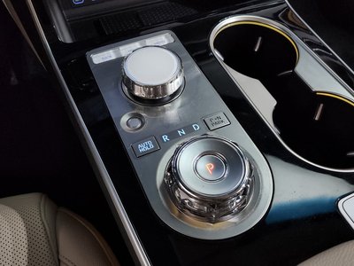 صورة مصغرة 12 لـ 2024 Genesis GV80
