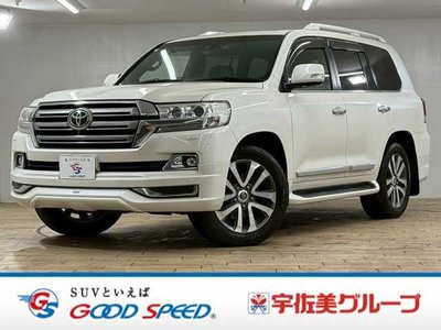 TOYOTA LAND CRUISER 200