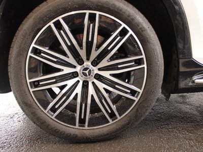 MERCEDES-BENZ EQS - 10