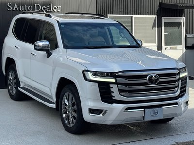 TOYOTA LAND CRUISER 300 - 4