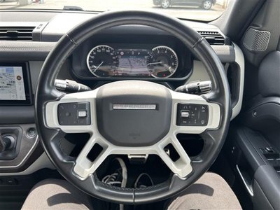 LAND ROVER DEFENDER - 3