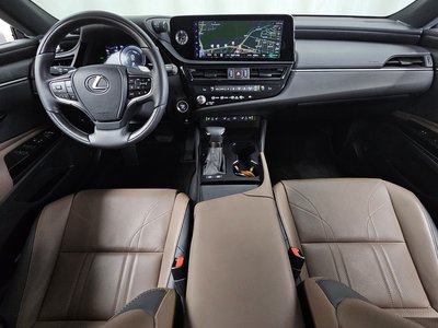صورة 5 لـ 2023 Lexus ES