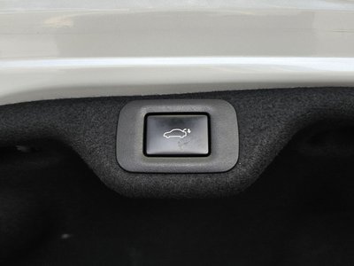 2023 Lexus ES — миниатюра 37