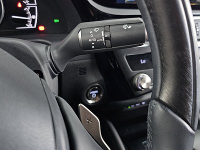 2023 Lexus ES — миниатюра 29