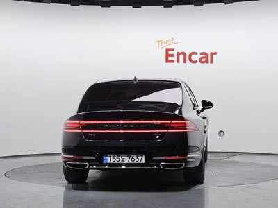 صورة 3 لـ 2022 Genesis G90 (RS4)