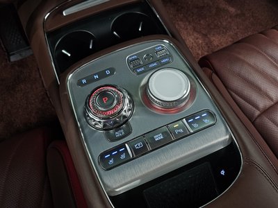 صورة 9 لـ 2022 Genesis G90 (RS4)