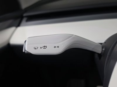 صورة مصغرة 25 لـ 2024 Tesla MODEL Y