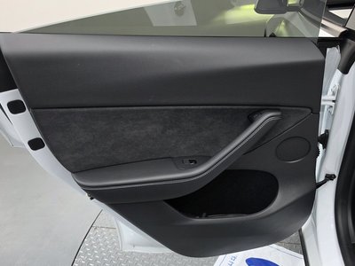 صورة مصغرة 15 لـ 2024 Tesla MODEL Y