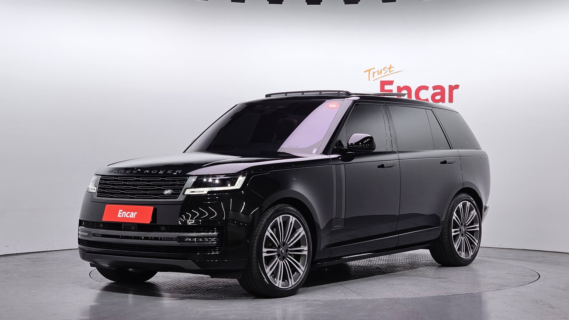 LAND ROVER RANGE ROVER - View 1