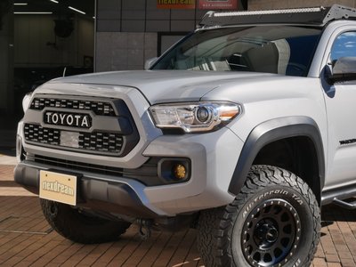 TOYOTA TACOMA - 7