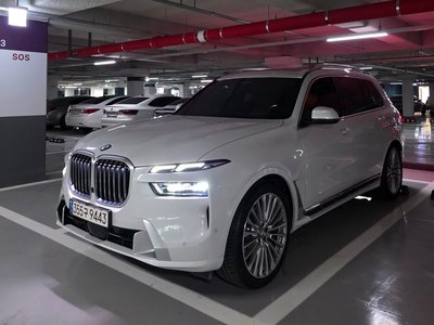 BMW X7 - 1