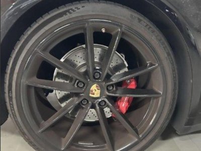 PORSCHE 911 - 6