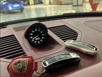 PORSCHE 911 - 5
