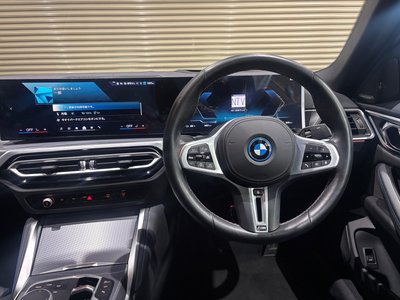 BMW I4 - 8