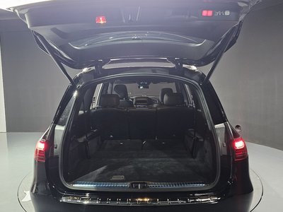 2025 Mercedes-BENZ GLS 缩略图 23