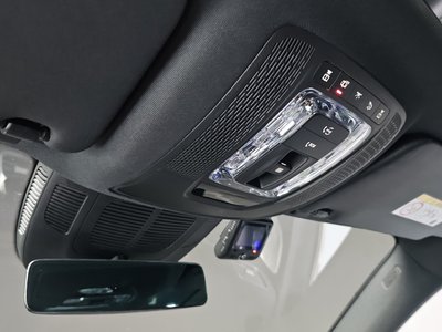 2025 Mercedes-BENZ GLS 缩略图 24
