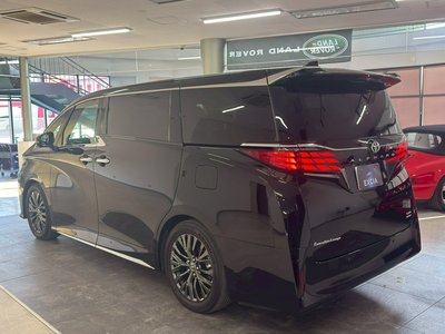 TOYOTA ALPHARD - 8
