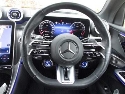 MERCEDES-BENZ GLC AMG - 10