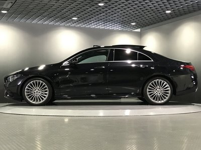 MERCEDES-BENZ CLA - 10