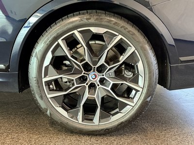 2023 BMW X7 缩略图 22