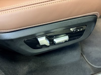 2023 BMW X7 缩略图 33