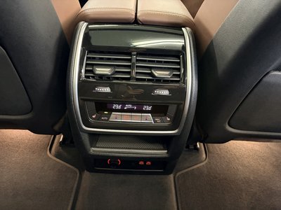 2023 BMW X7 缩略图 34