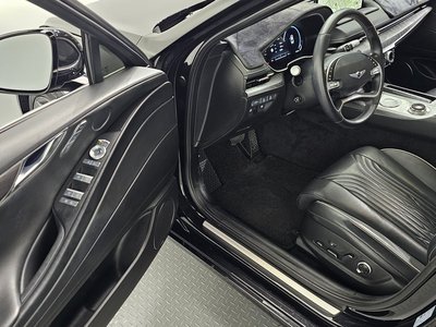GENESIS G80 (RG3) - 10