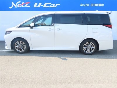 2023 Toyota ALPHARD — фото 6