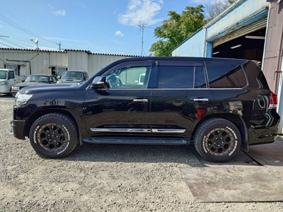 صورة مصغرة 13 لـ 2018 Toyota LAND CRUISER 200