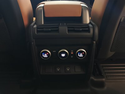 2024 LAND Rover DEFENDER — миниатюра 15