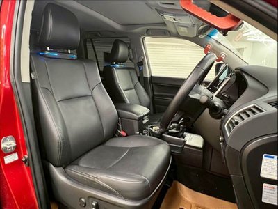 TOYOTA LAND CRUISER PRADO - 6