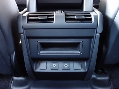 2022 LAND Rover DEFENDER thumbnail 27