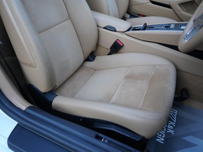 PORSCHE BOXSTER - 10