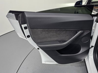 2022 Tesla MODEL Y thumbnail 15