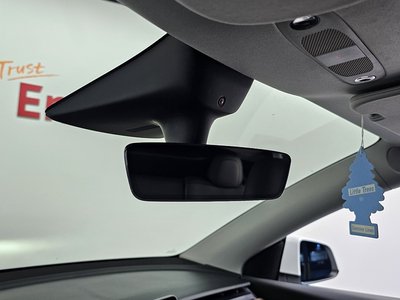 2022 Tesla MODEL Y thumbnail 28