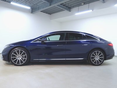 MERCEDES-BENZ EQS - 4