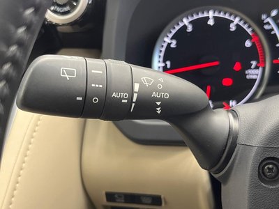 صورة مصغرة 43 لـ 2023 Toyota LAND CRUISER 300