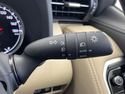 صورة مصغرة 42 لـ 2023 Toyota LAND CRUISER 300