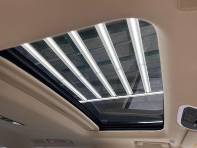 صورة مصغرة 56 لـ 2023 Toyota LAND CRUISER 300