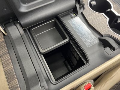 صورة مصغرة 50 لـ 2023 Toyota LAND CRUISER 300