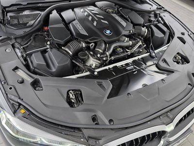 صورة 7 لـ 2023 BMW 8 SERIES
