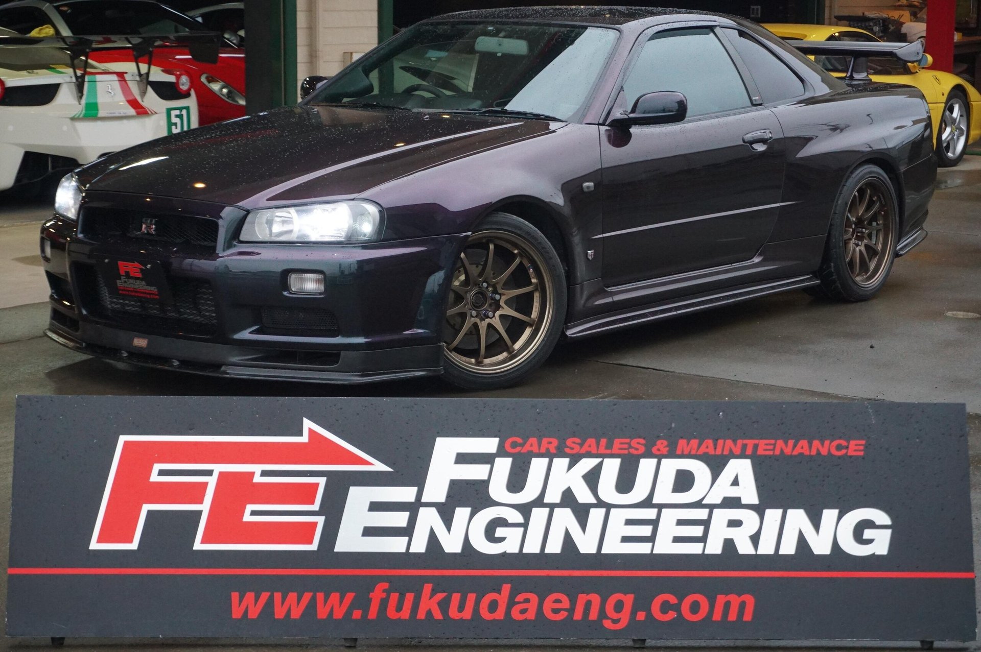 NISSAN SKYLINE GT-R - View 1