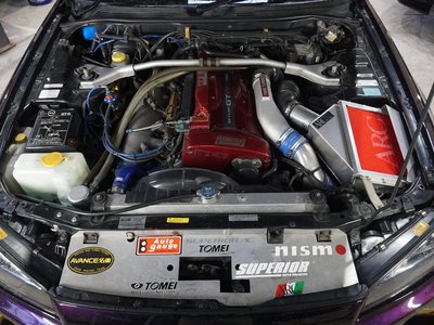 NISSAN SKYLINE GT-R - 2