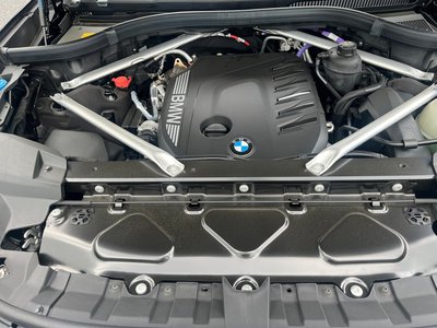 2025 BMW X7 thumbnail 39