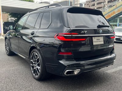 2025 BMW X7 thumbnail 32