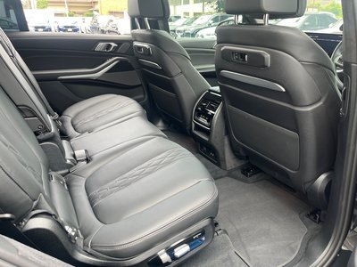 2025 BMW X7 thumbnail 20